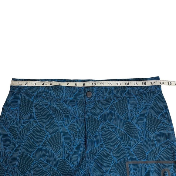 Mack Weldon Shorts 33/34 Mens Blue Black Printed Hybrid Board Golf Zip Pocket - Picture 7 of 12